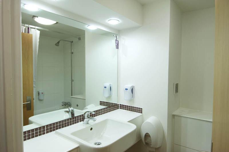 Premier Manchester Trafford Centre South 3* Urmston